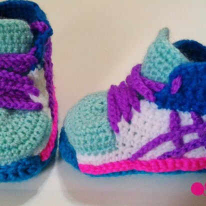Volleyball baby shoes