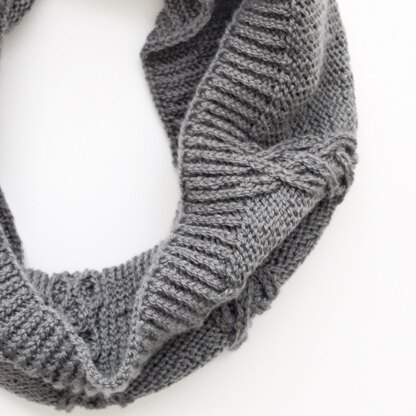 Celtic 4-strand Braided Cable | Hana Cowl Scarf