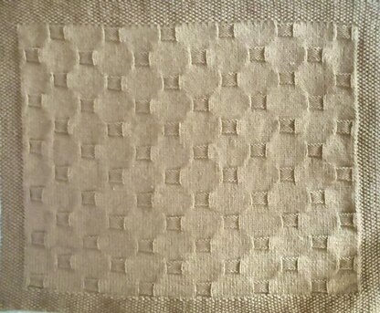 Easy Circle Illusion Knitted Blanket