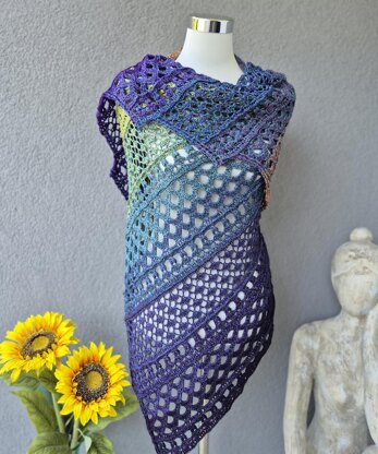 Triangular Scarf "Dryope"