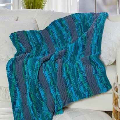 Cozy Up Knit Throw in Red Heart Sweet Home - LM6492 - Downloadable PDF