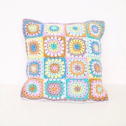 Circle Square Cushion