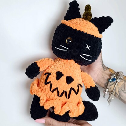 Amigurumi cat halloween