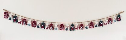 Santa Sacks Advent Calendar Garland