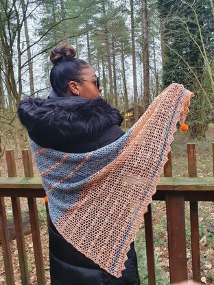 Peachy Blinder Shawl