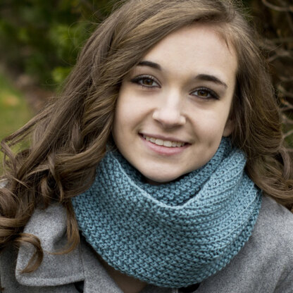 Cascade Yarns A208 Groovin' Cowl (Free)