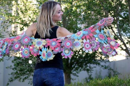 Tunisian Frills n Flowers Scarf