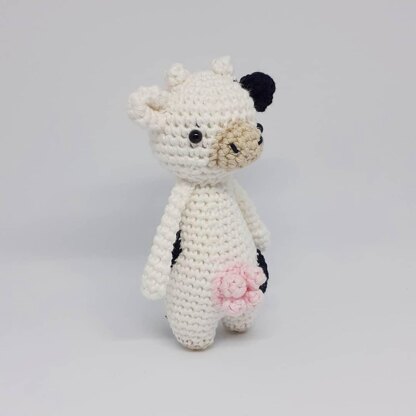 Mini Cow Crochet Amigurumi Pattern