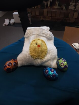 Easter Egg Chick Bag Knitting Pattern