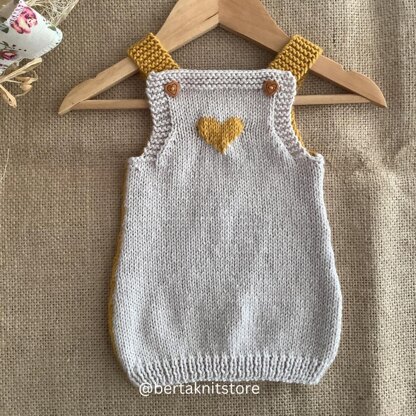 Little Heart Dress Knitting Pattern