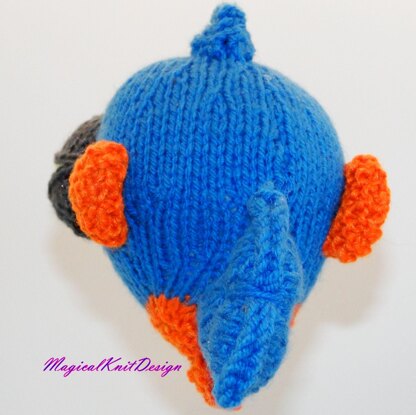 Ludvig the piranha - Magicalknit design