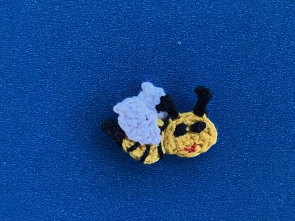 Small Bee
