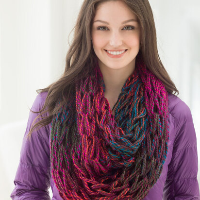 Beginner Knit Fur Scarf in Lion Brand Fun Fur - L0690C