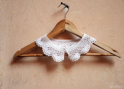 Taya detachable crochet peter pan collar