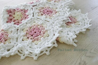 Vintage Fleur Blanket