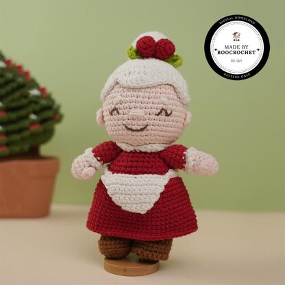 Mrs. Santa Claus Plush Toy Crochet Pattern