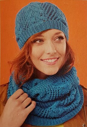 Stormy Seas Hat and Cowl Set