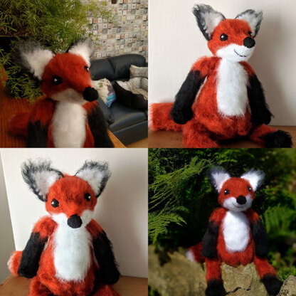 Foxy Fox with Slicker Brush