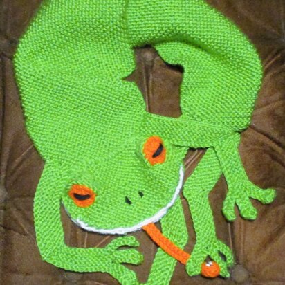 Frog scarf