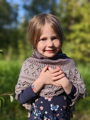 Strawberry fields shawl