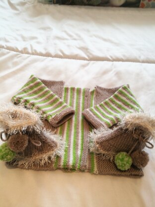 Baby sideways knit and Ug bootees