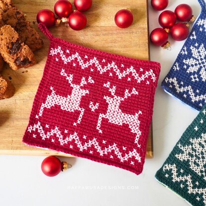 Tunisian Christmas Potholders