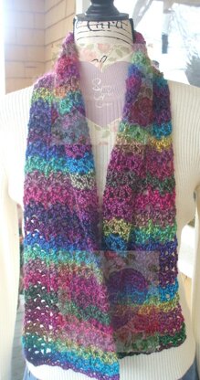 Unforgettable Stained Glass Scarf