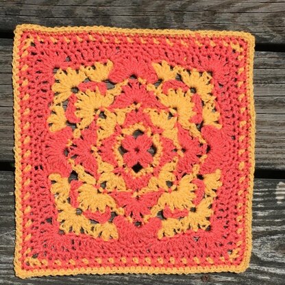 Estrella Afghan Square