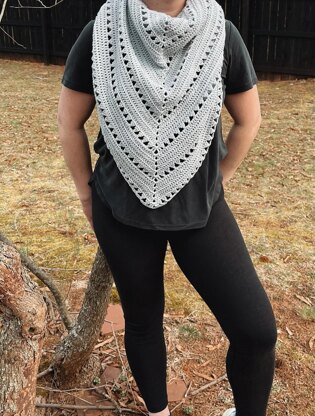 The Jamra Triangle Shawl