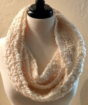 Snowy White Infinity Cowl Crochet Pattern