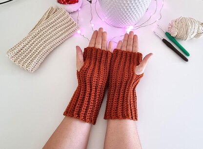 Ridged Crochet Fingerless Gloves - My Crochet Space