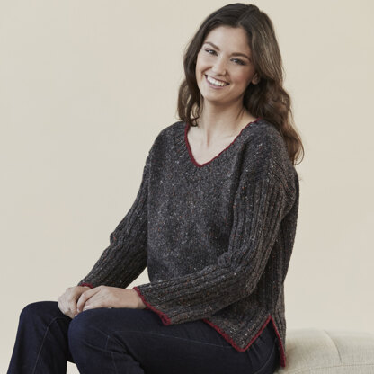 Bayfield Pullover - Jumper Knitting Pattern for Women in Tahki Yarns Donegal Tweed