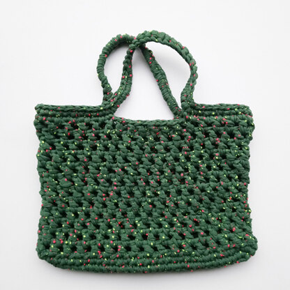 Shopper Sanne in Hoooked Zpagetti Yarn - Downloadable PDF