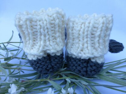 Little Sheep Booties for Babies