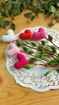 Heart bouquet with leaves
