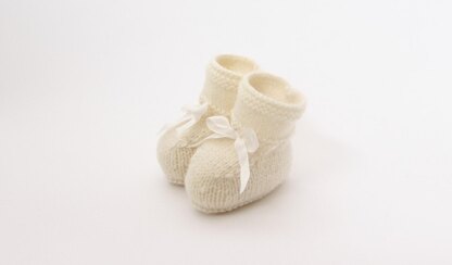 23 / Baby booties