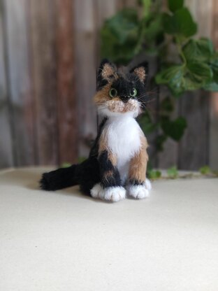 Amigurumi Realistic tricolor Calico Cat, Tuxedo cat