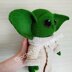 Baby Yoda crochet pattern, Amigurumi Yoda (Deutsch, English, Français)