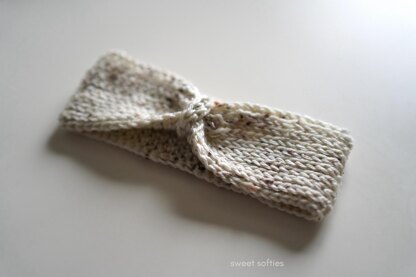 Easy Knit-Look Headband