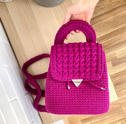 Crochet Backpack Pattern with Lining