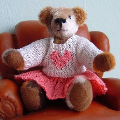 Teddy heart jumper