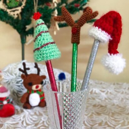 Santa Hat Pencil Puppet / Pencil Topper