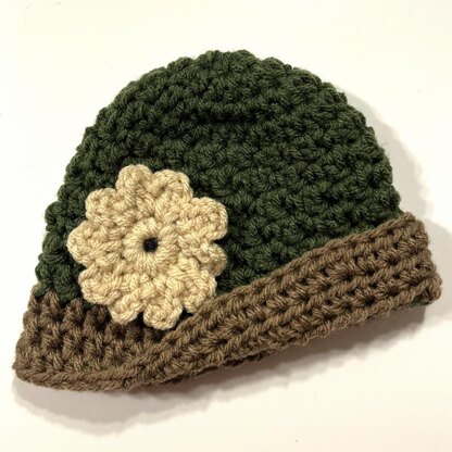 Seed Stitch Baby Cloche Hat