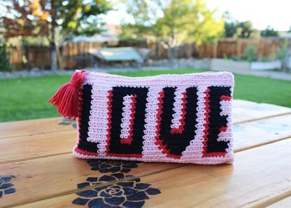 LOVE Pouch Tapestry Pattern