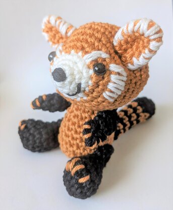 Red Panda Amigurumi