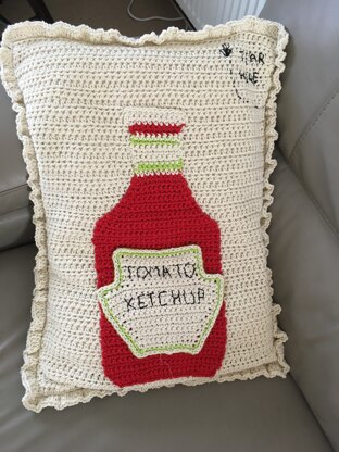 Tomatoe Sauce cushion