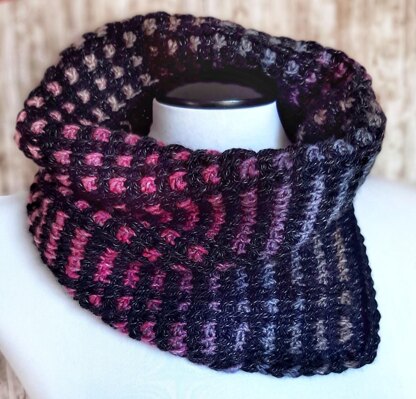 Haydon Tunisian Cowl