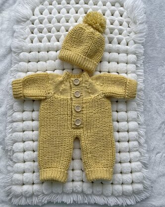 Bodysuit and Hat for Doll or Baby (no 157)