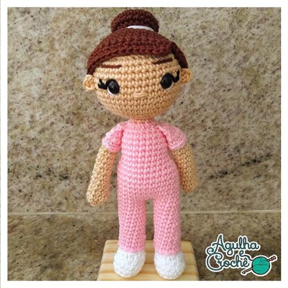 Low-Sew Health Professenional Crochet / Amigurumi Pattern