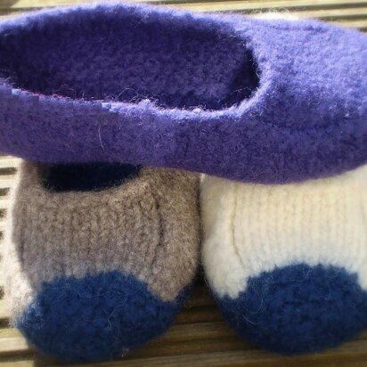 Duffers, 19 Row Felted Slippers - knitting pattern